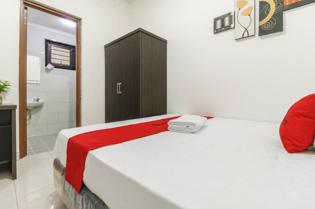 Cozy Residence Muwardi Jakarta Exterior photo